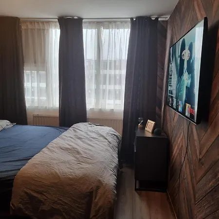 500-mb Hi-tech Silent Work-home Homestay